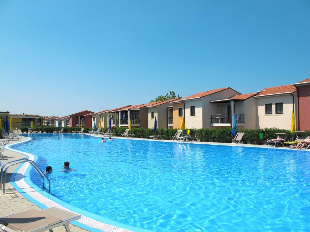 Apartment Belvedere Village-4 By Interhome Castelnuovo del Garda Eksteriør bilde