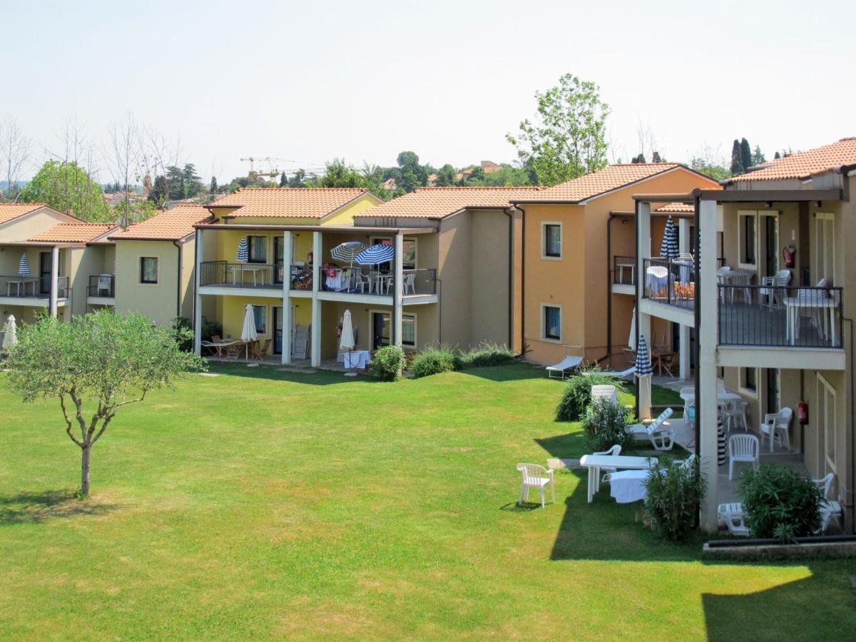 Apartment Belvedere Village-4 By Interhome Castelnuovo del Garda Eksteriør bilde